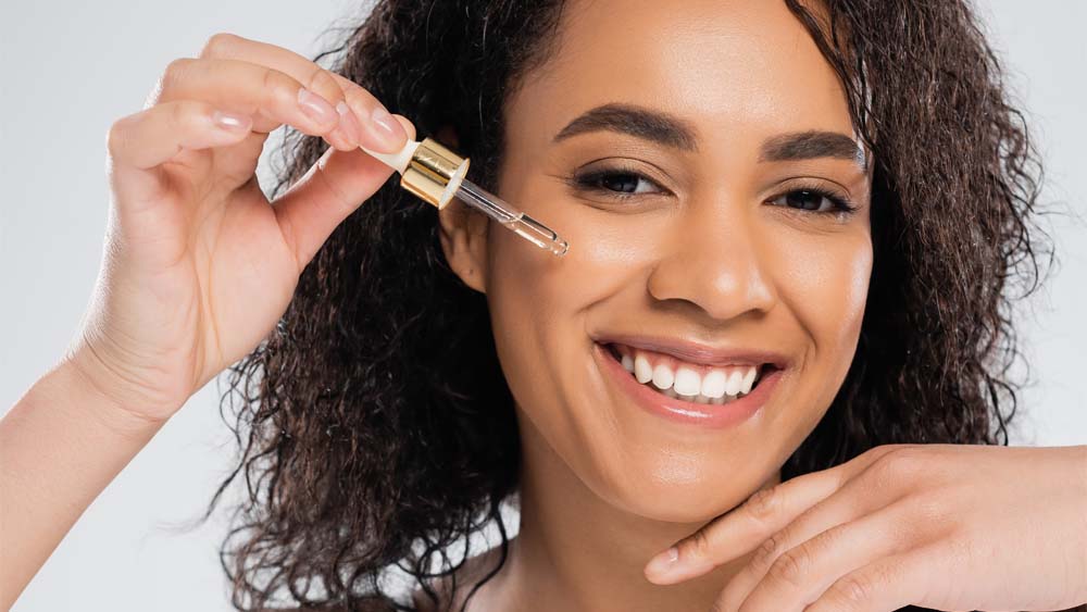 What NOT to Mix with Retinoids: A Guide to Glowing Skin