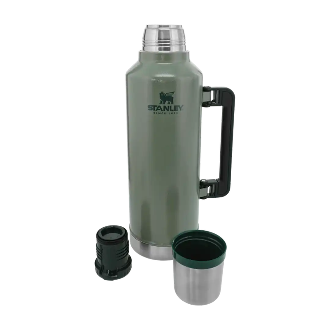 Stanley Classic Legendary Bottle 2.3l, Assorted