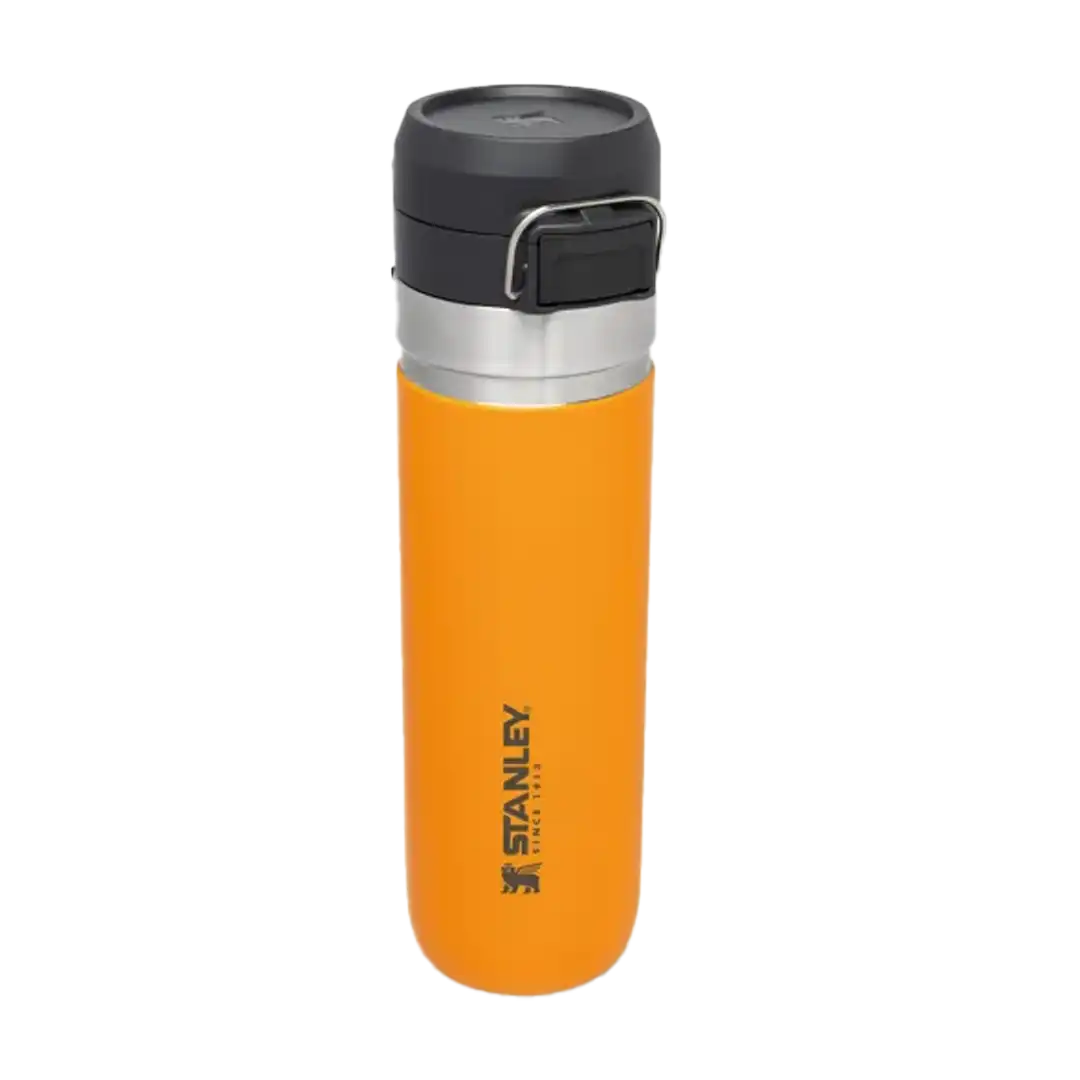 Stanley Quick Flip Water Bottle 0.7l, Assorted Colours