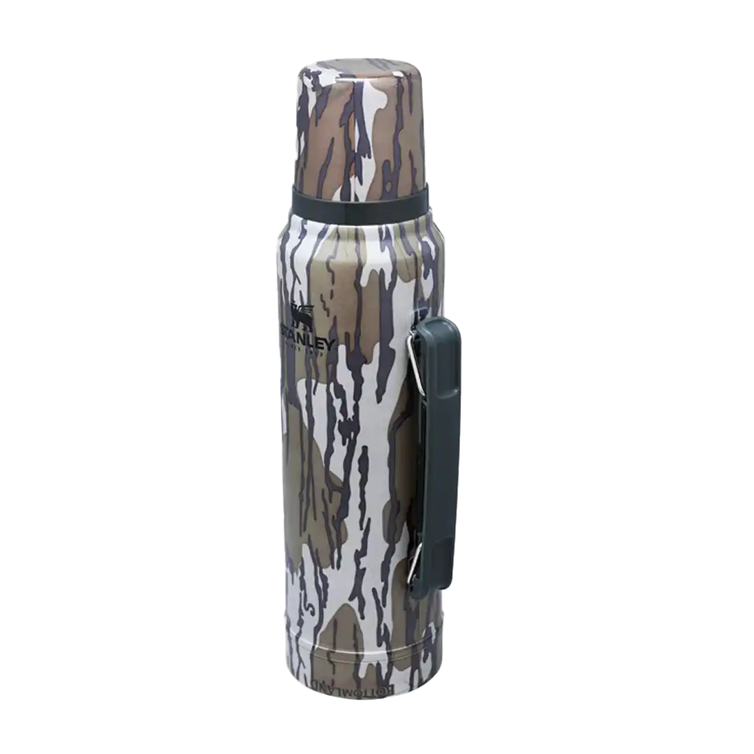 Stanley Classic Legendary Bottle 1l, Camo Colours