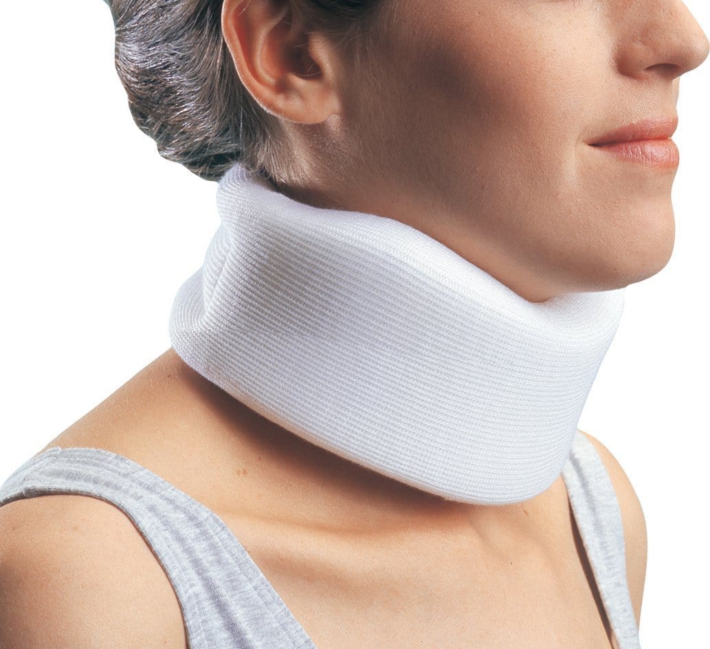 Mopani Pharmacy Health Cervical Foam Collar Medium 6007645000567 543365018