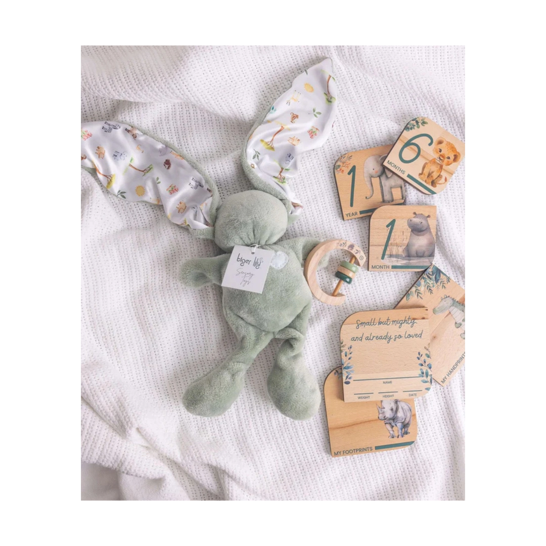 Grow Baby Gift Set Tiger Lily Bunny, Milestone Disks & Rattle On Safari