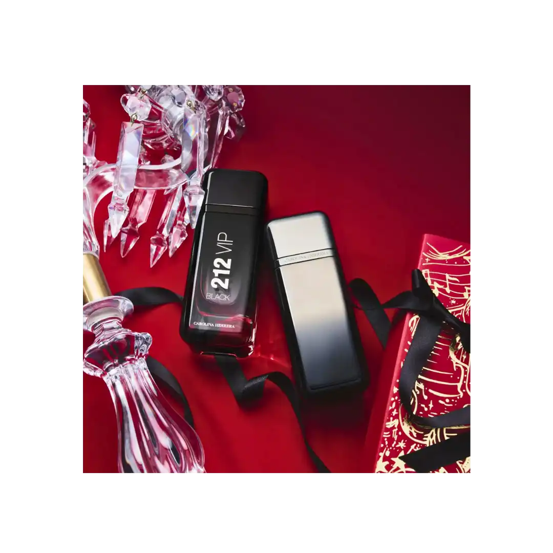 Carolina Herrera 212 VIP Black Eau de Parfum Gift Set