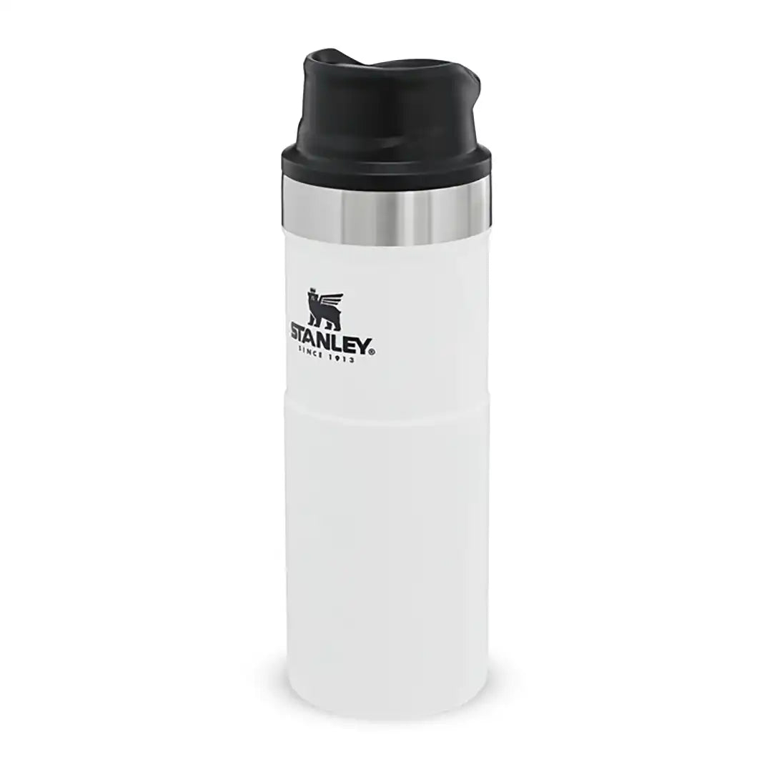 Stanley Classic Trigger Action Travel Mug 0.47l, Assorted Colours