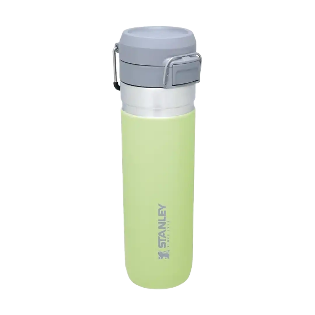 Stanley Quick Flip Water Bottle 0.7l, Assorted Colours